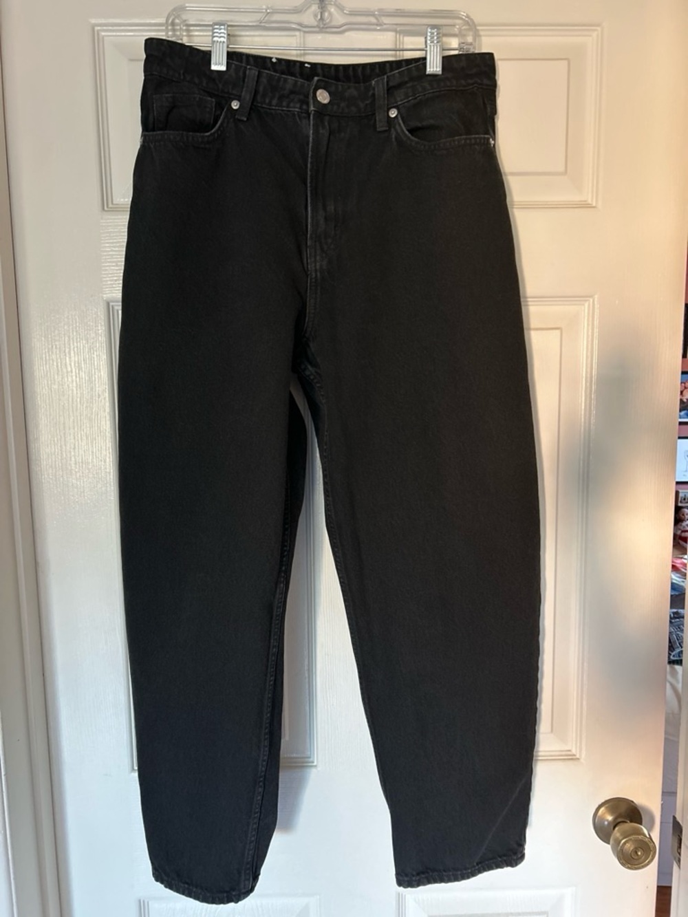 Black Barrel Jeans from H&M